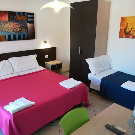 La Locanda Del Mare B&B ラ・カレッタ エクステリア 写真